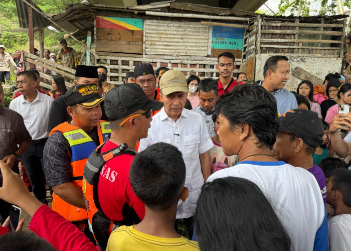 Ratu Dewa Beri Dukungan Keluarga Anak Tenggelam