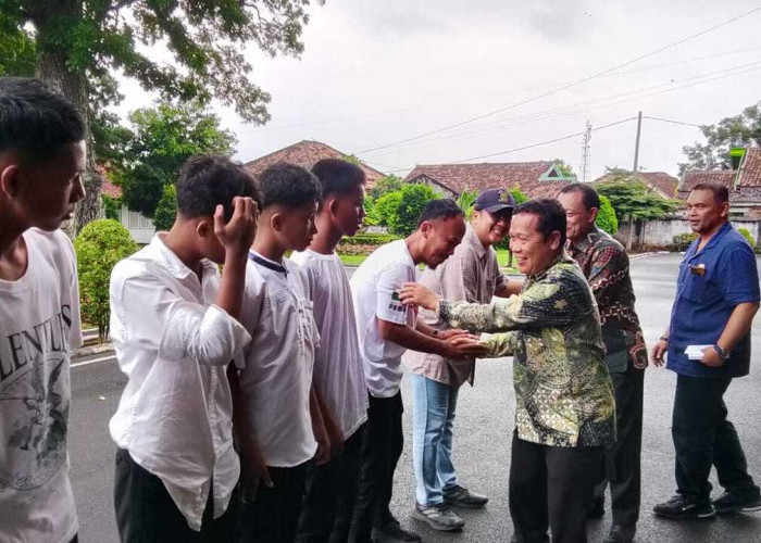  Tim Sepak Bola U15 OKU Dilepas, Siap Berlaga di Piala Gubernur Sumsel 2026   