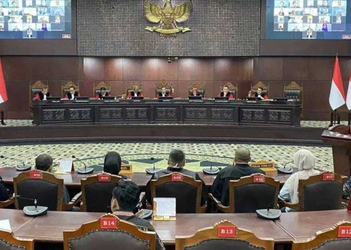  Sah!!!, Per Hari ini MK Resmi Perkuat UU Pers, Stop Kriminalisasi Jurnalis