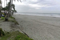 Dipenuhi Hamparan Pasir Putih: Lakukan Aktivitas Olahraga di Pantai Lampung Ini Bisa Banget!