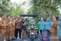 TP PKK Palembang Latih Warga Kelola Bank Sampah
