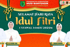 Rayakan Idul Fitri : Masyarakat Sholat Ied Bersama Bupati, Wakil Bupati, dan Forkompinda Muba