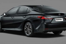 All New Toyota Camry XV80 Tipe V Bensin Resmi Meluncur, Harga Cuma Rp 820 Juta!