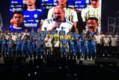 PERSIB Bandung Siap Berjuang di Liga 1 dan ACL 2 dengan Skuad Baru, Ciro Alves Fokus Penuh untuk PERSIB