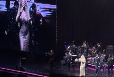 Mariah Carey Menghipnotis Penonton di Konser Privat SICC Bogor