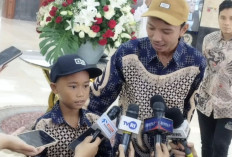DPR Undang Bocah Heroik yang Panjat Tiang Bendera Lampung