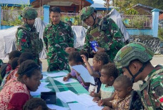 TNI Yonif 711/Raksatama Ajari Anak Pandai Membaca