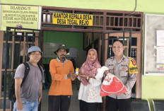 Salurkan Bantuan Pertanian untuk Warga