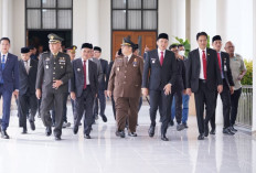 Khidmat, DPRD dan Bupati Ogan Ilir Simak Pidato Presiden Prabowo di Momen HUT Ke-80 RI