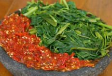 Rujak Kangkung Kuliner Tradisional dengan Cita Rasa Unik dan Kaya Manfaat