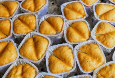 Kue Apam Tetap Bertahan, Jajanan Tradisional dengan Rasa Manis yang Melekat di Hati Masyarakat