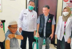 Jelang Pemberangkatan, Ratusan CJH OKU Diberi Vaksin