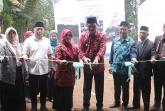 Jembatan Gantung Desa Keban Agung Diresmikan