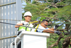 Tanam Kabel Utilitas Bawah Tanah