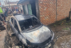 Mobil Pemudik Terjun ke Parit dan Terbakar di OKU Timur: Begini Kondisi Sopir dan Penumpangnya !