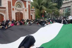 Dikawal Ratusan Personel Polisi, Aksi Solidaritas Palestina 
