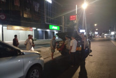Polres Lubuklinggau Bantu Derek Mobil Pemudik Asal Baturaja Tujuan Sumatera Barat 