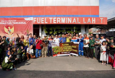 Latih Masyarakat Kelola Sampah Jadi Kompos