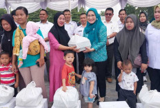 Bagikan Telur, TP PKK dan Dinkes Targetkan OKU Zero Stunting