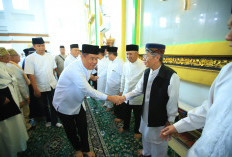 Wagub Cik Ujang Hadiri Yasinan 40 Hari Wafat Alex Noerdin di Masjid Taqwa