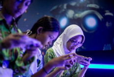 Kiat bagi Orang Tua Dampingi Anak Bermain Gim Secara Sehat