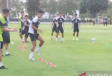 Timnas Indonesia Bersiap Hadapi Kualifikasi Piala Dunia 2026 : Fokus Latihan Striker pada Akurasi !