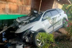 Kecelakaan Maut di Pemulutan Selatan, Toyota Rush Tabrak Dua Motor: Satu Korban Luka Berat