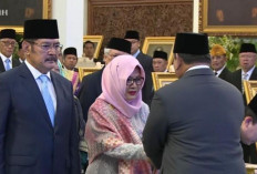 Soeharto Resmi Pahlawan Nasional, Prabowo Serahkan Gelar ke Tutut Soeharto