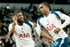 Spurs Gagal Menjauh dari Zona Merah