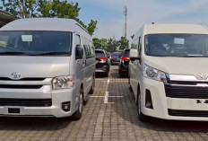 Beda Rp 82 Juta: Ini Perbandingan Lengkap Toyota HiAce Premio dan HiAce Commuter 2025 !