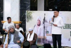Peringati Nuzulul Qur’an di Masjid Agung An-Nur Ogan Ilir, Wabup Ardani Ajak ASN Layani Masyarakat dengan Hati