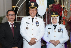 Presiden Prabowo Lantik Edison - Sumarni Sebagai Bupati dan Wakil Bupati Muara Enim