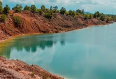 Keindahan Danau Ampar Bangka: Bekas Tambang yang Berubah Menjadi Surga Tersembunyi