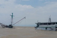 KLM Benua Indah Pengangkut Kelapa Tenggelam di Perairan Banyuasin, 5 Kru Diselamatkan Nelayan !