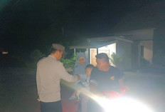 Polsek Rambang Bagikan Nasi Kotak Untuk Masyarakat dan Pengguna Jalan