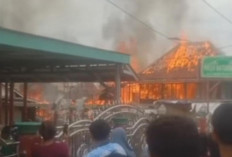 Kebakaran Sore Hari di Air Balui Hanguskan Empat Rumah Beserta Isinya