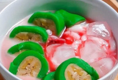 Es Pisang Ijo : Kuliner Tradisional Khas Makassar yang Selalu Diburu Saat Ramadan