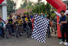 Wabup OKU Lepas Ratusan Pesepeda Pada Gelaran OKU FunBike 2025 