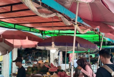  Pemkot Palembang Fasilitasi Puluhan Tenda PKL