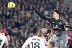 Gol Telat Sesko Selamatkan MU