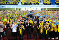 Gubernur Herman Deru Motivasi Mahasiswa Baru Unsri Hadapi Indonesia Emas 2045 dengan Teknologi