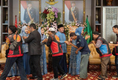 Ribuan Warga Hadiri Open House Gubernur Herman Deru, Suasana Penuh Kehangatan