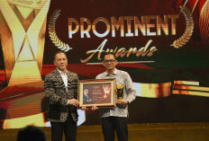 Dirut PT PLN Pimpin Transformasi Berkelanjutan: Raih Penghargaan The Prominent CEO of The Year !