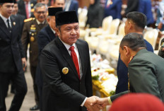   Gubernur Herman Deru dan Wagub Cik Ujang Khidmat Ikuti Pidato Kenegaraan Perdana Presiden Prabowo
