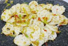 Seblak Cobek Kian Diminati, Sensasi Pedas-Gurih yang Jadi Tren Kuliner Kekinian