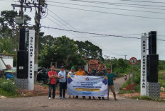 PT SLR Bangun Gapura Ikon Desa Penanggiran