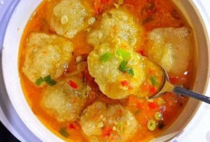 Cireng Kuah Pedas, Jajanan Khas yang Kian Diminati karena Rasa Unik dan Harga Terjangkau