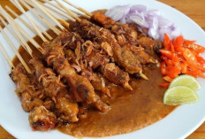 Sate Madura: Kuliner Khas Indonesia yang Menggoyang Lidah