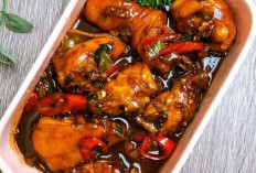 Ayam Kecap, Hidangan Rumahan Favorit dengan Cita Rasa Manis Gurih yang Melekat di Lidah