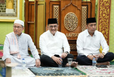 Sekda Edward Candra Pererat Silaturahmi Lewat Safari Ramadan di Palembang